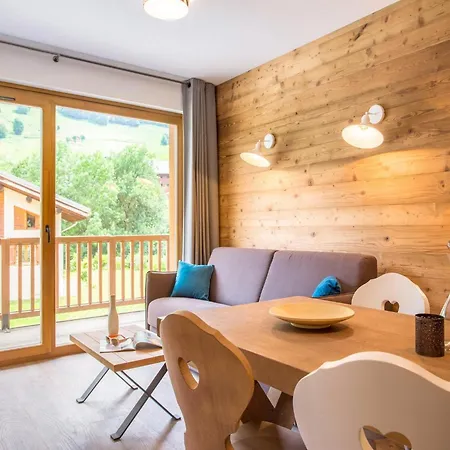 Pet-friendly With Scenic Views Apartment